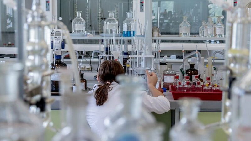 Celebrate Scientists Day - March 14