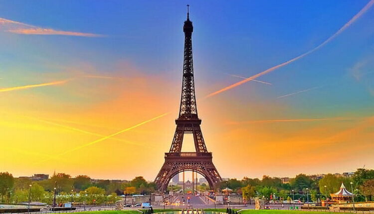 Eiffel Tower Day - March 31