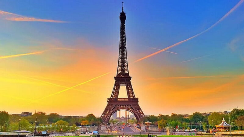 Eiffel Tower Day - March 31