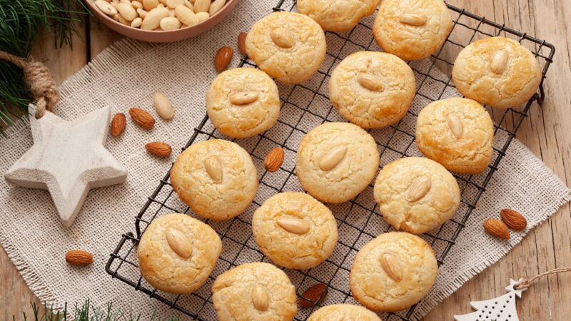 National Chinese Almond Cookie Day - April 9