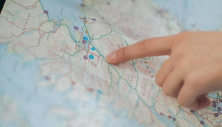 Read a Road Map Day - April 5