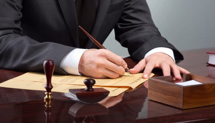 Love Litigating Lawyers Day - August 31