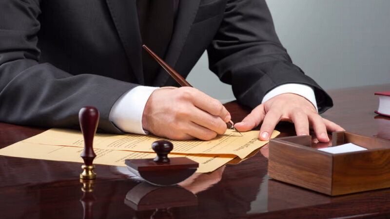 Love Litigating Lawyers Day - August 31