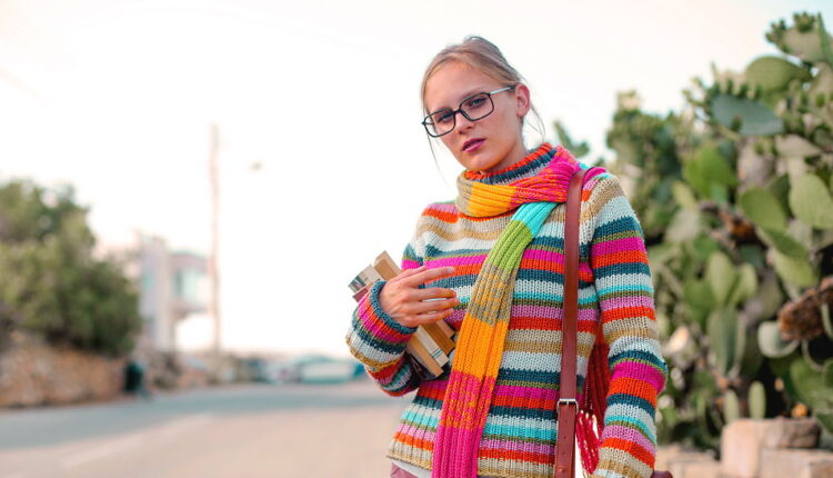 National Scarf Day - September 27