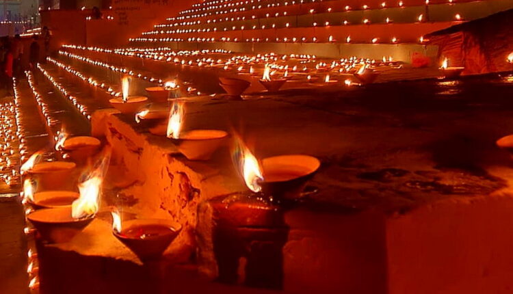 Dev Deepawali - India