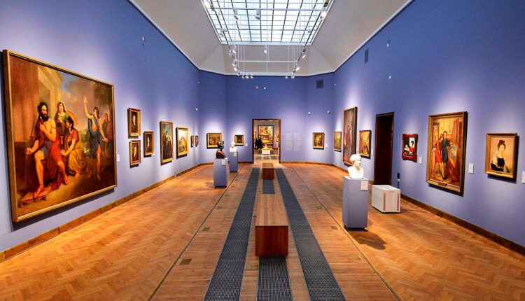 Go to an Art Museum Today Day - November 9