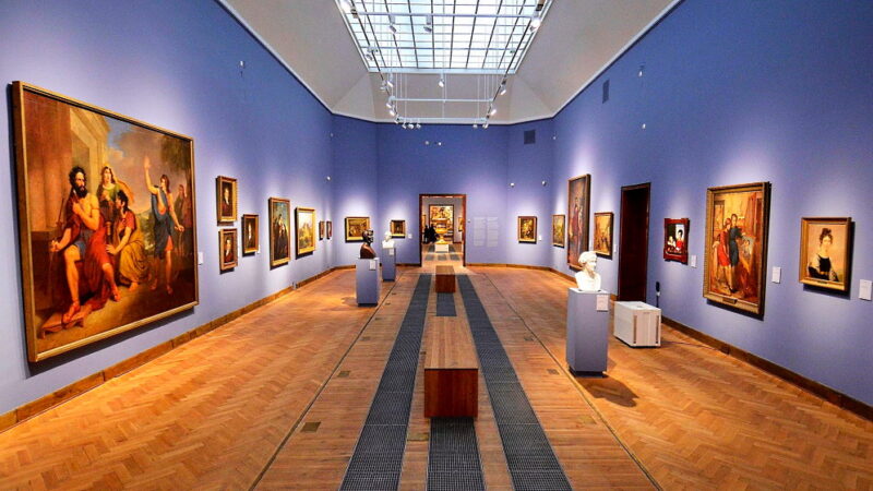 Go to an Art Museum Today Day - November 9