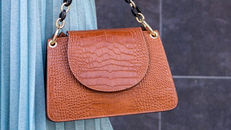 National Handbag Day - October 10