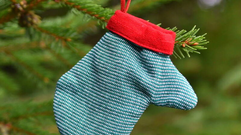 Mitten Tree Day - December 6