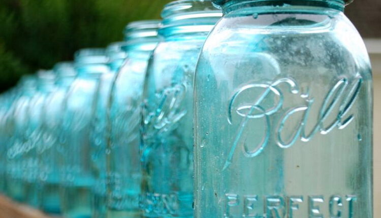 National Mason Jar Day - November 30