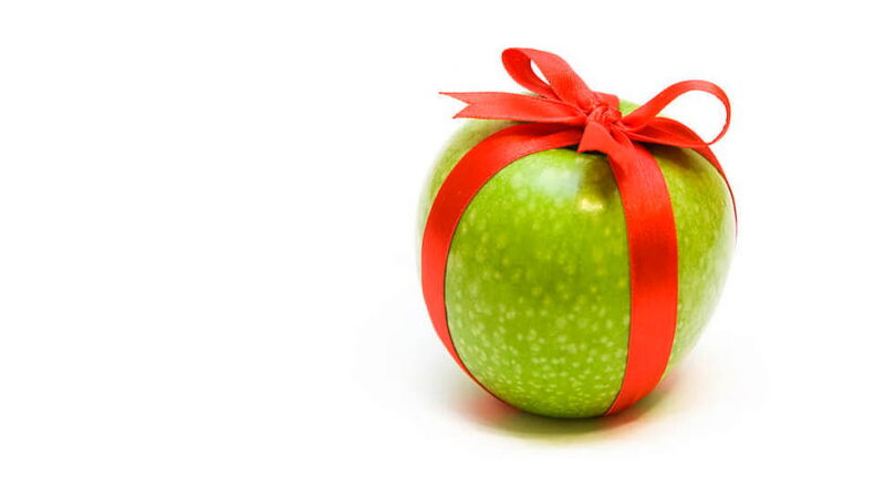Apple Gifting Day - January 1
