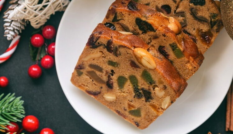 Fruitcake Toss Day - January 3