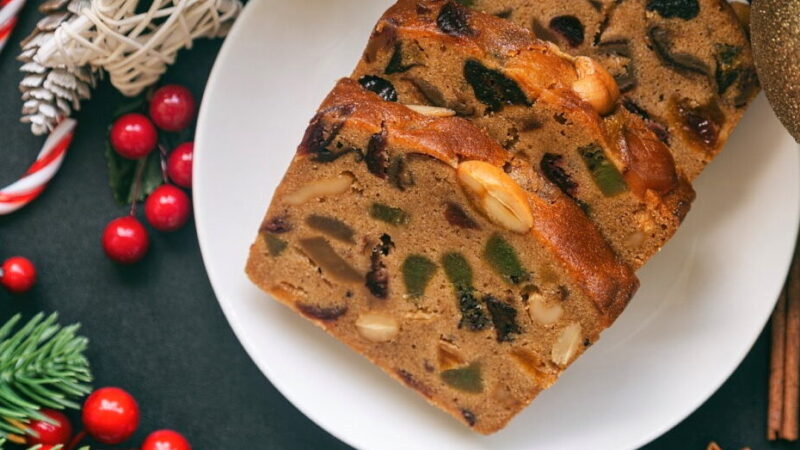 Fruitcake Toss Day - January 3