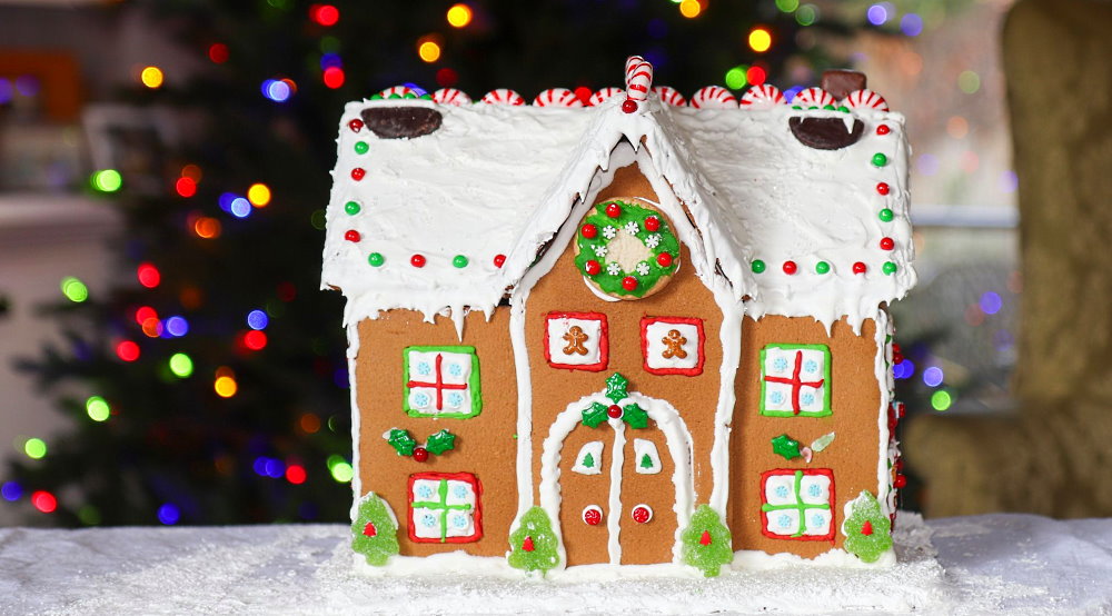 Gingerbread House Day - December 12