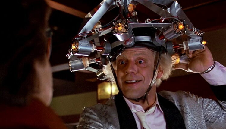 Pretend To Be a Time Traveler Day - December 8