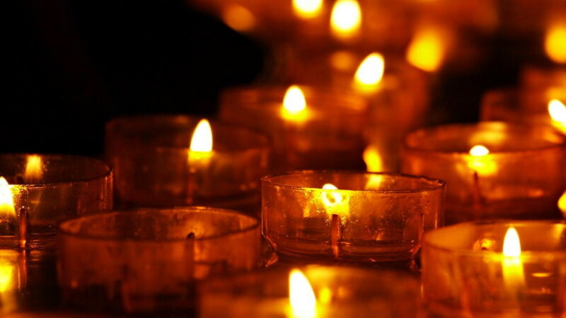 Worldwide Candle Lighting Day - December
